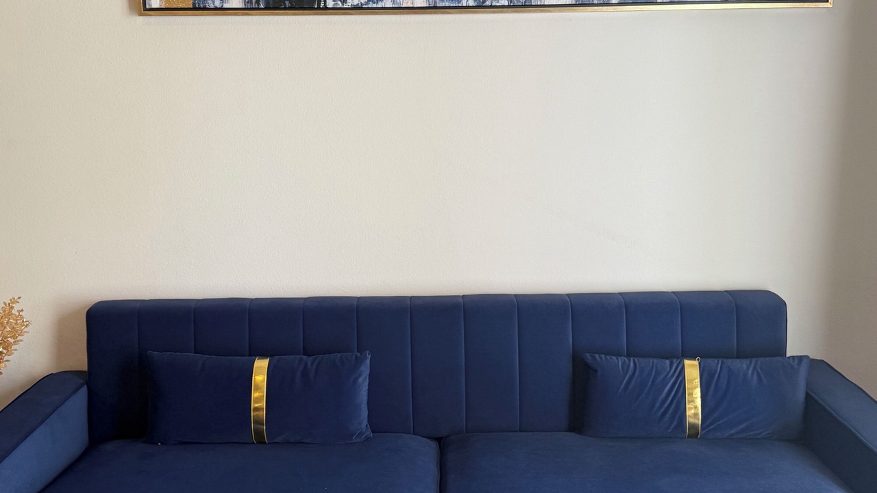 Photo of Livingroom in Central Business District