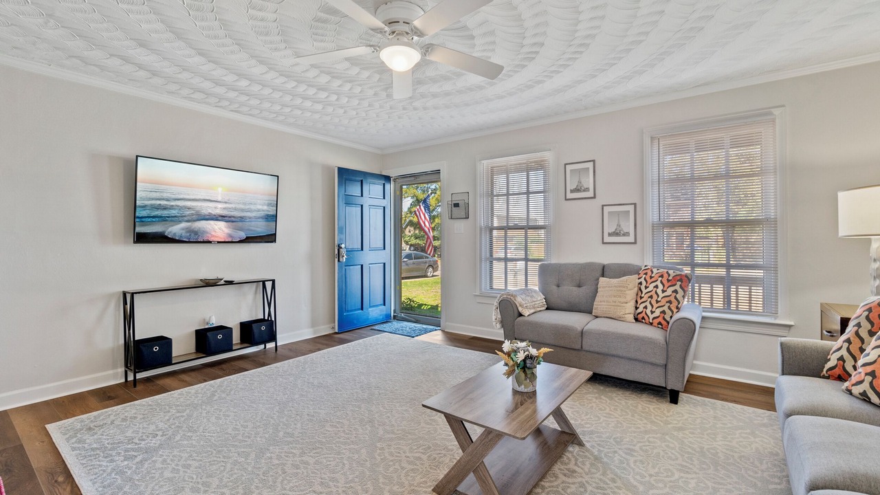 Photo of Livingroom in Chic's Beach