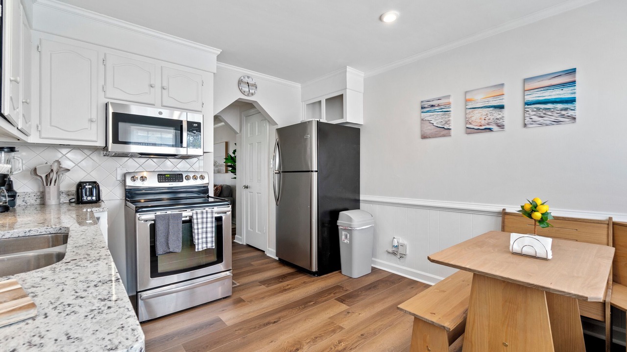 Photo of Kitchen in Chic's Beach