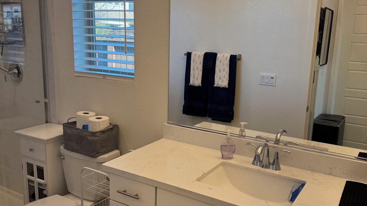 Photo of Bathroom in Woodland