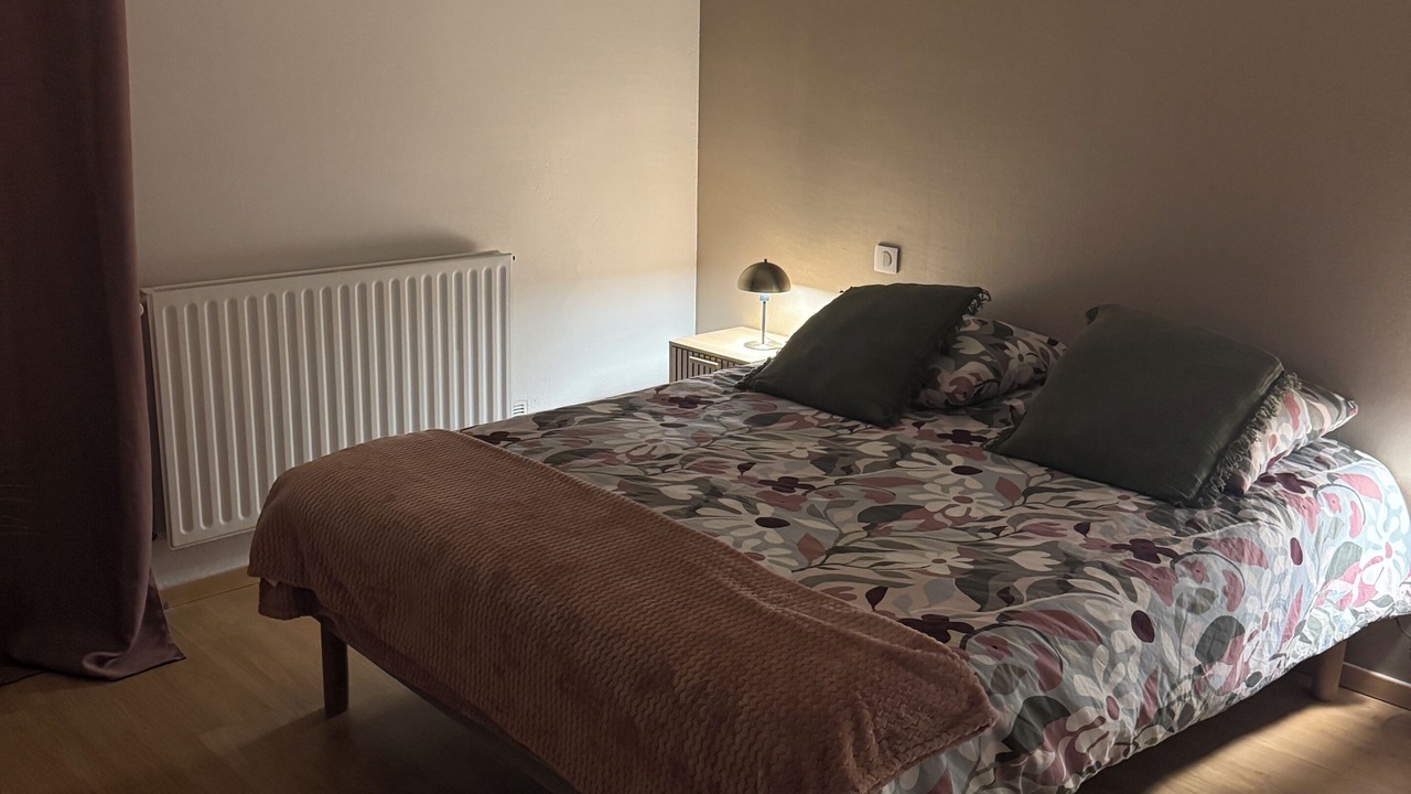 Photo of Bedroom in Pamiers