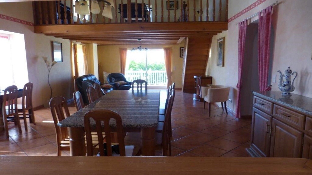 Photo of Livingroom in Montcabrier