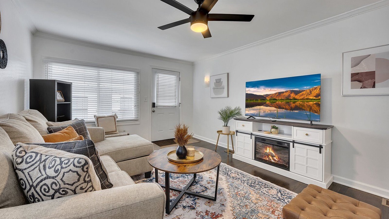 Photo of Bedroom in Knight Park