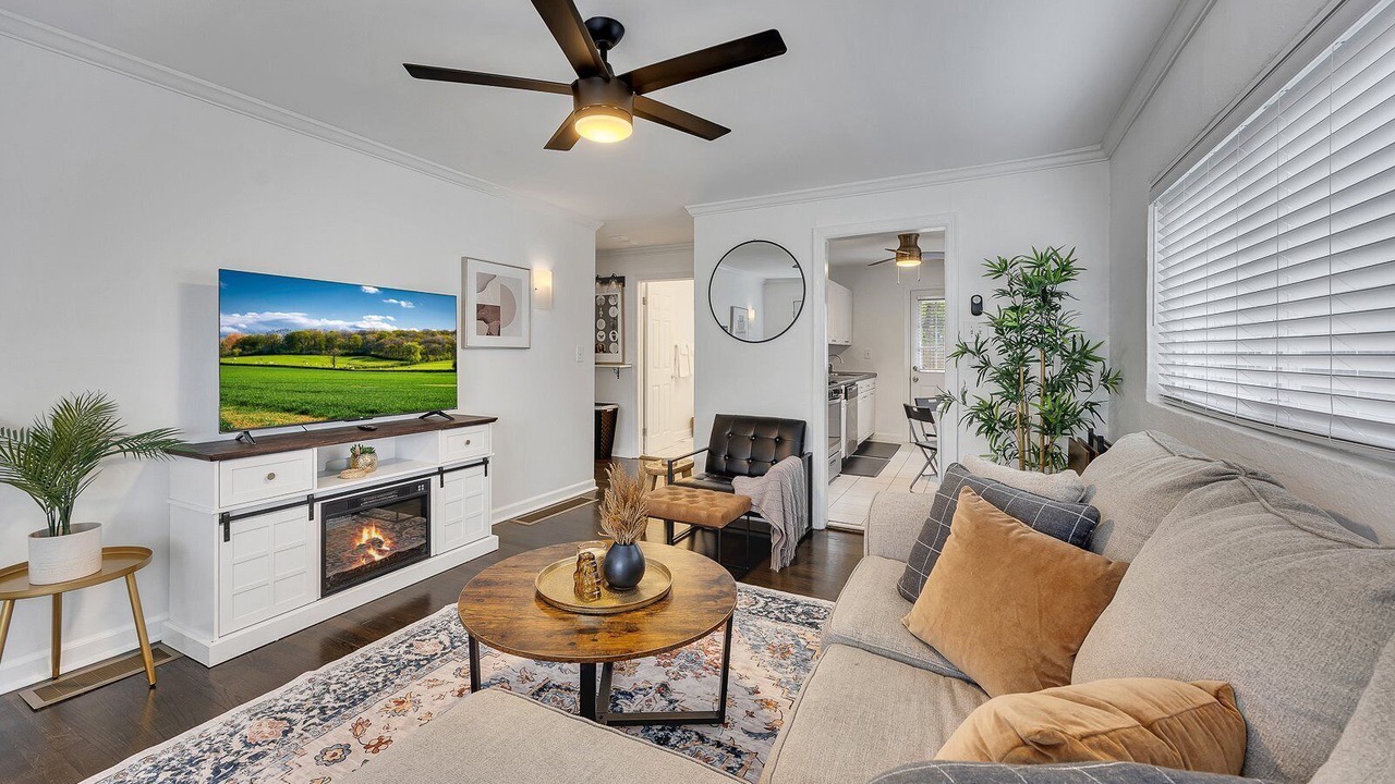 Photo of Bedroom in Knight Park