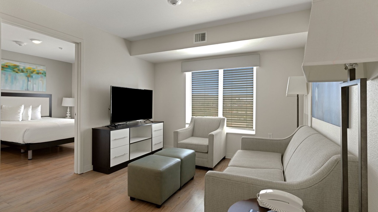 Photo of Bedroom in Far North Central