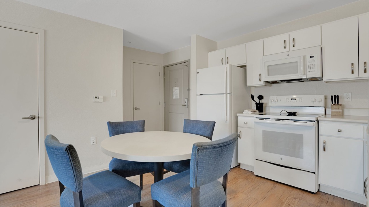 Photo of Kitchen in Far North Central