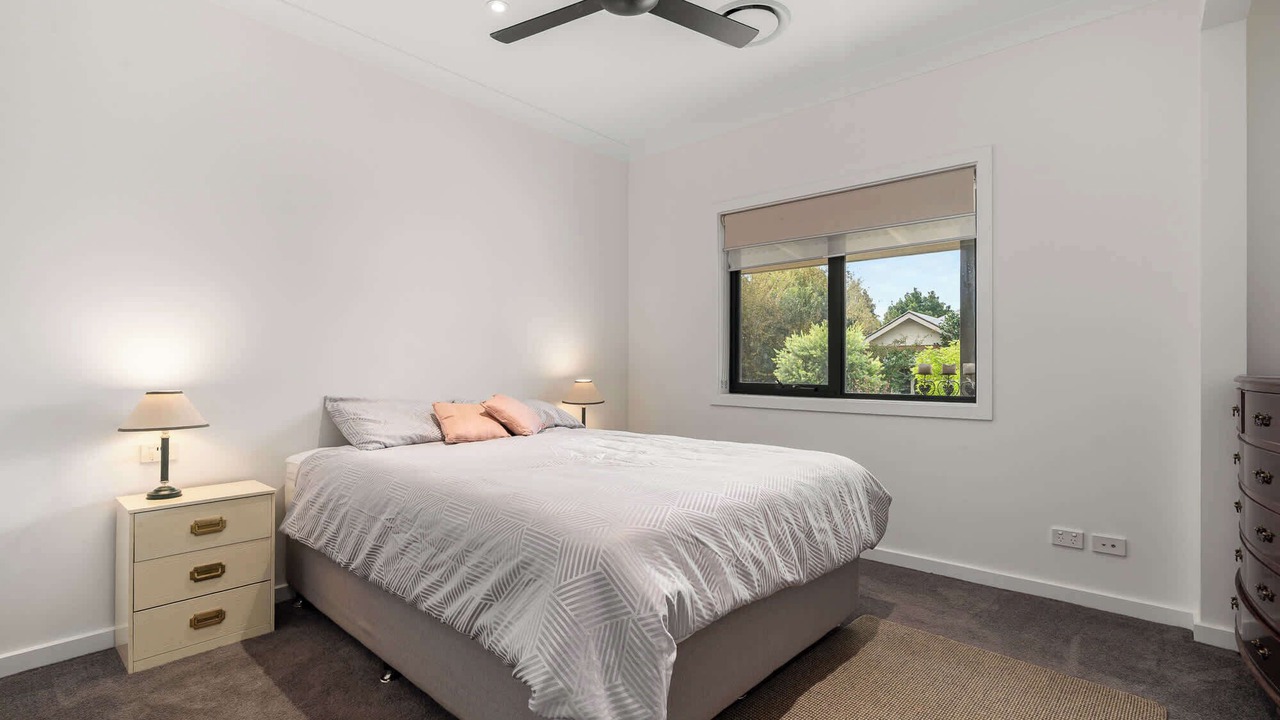 Photo of Bedroom in Orange