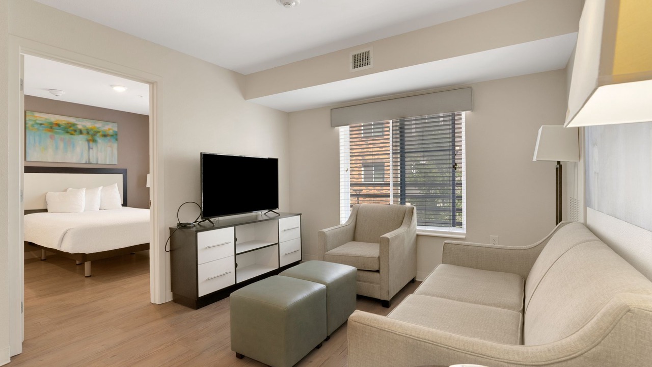 Photo of Bedroom in Far North Central
