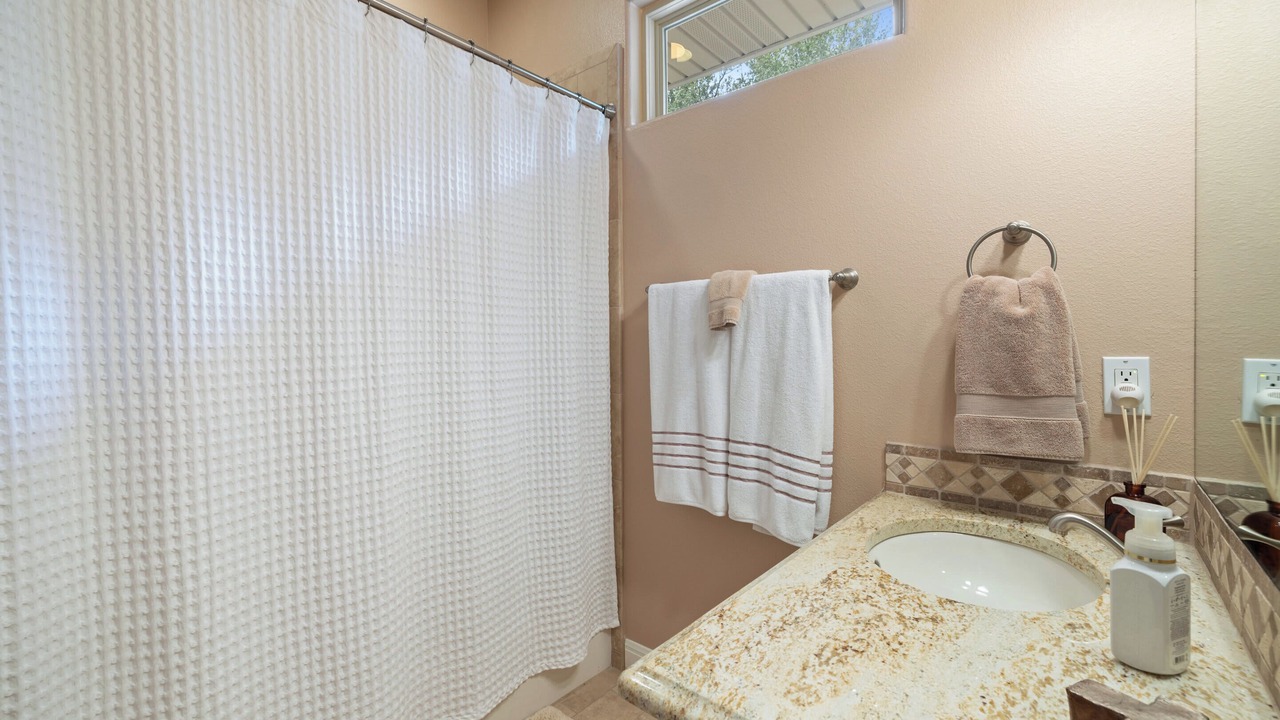 Photo of Bathroom in Apache Shores