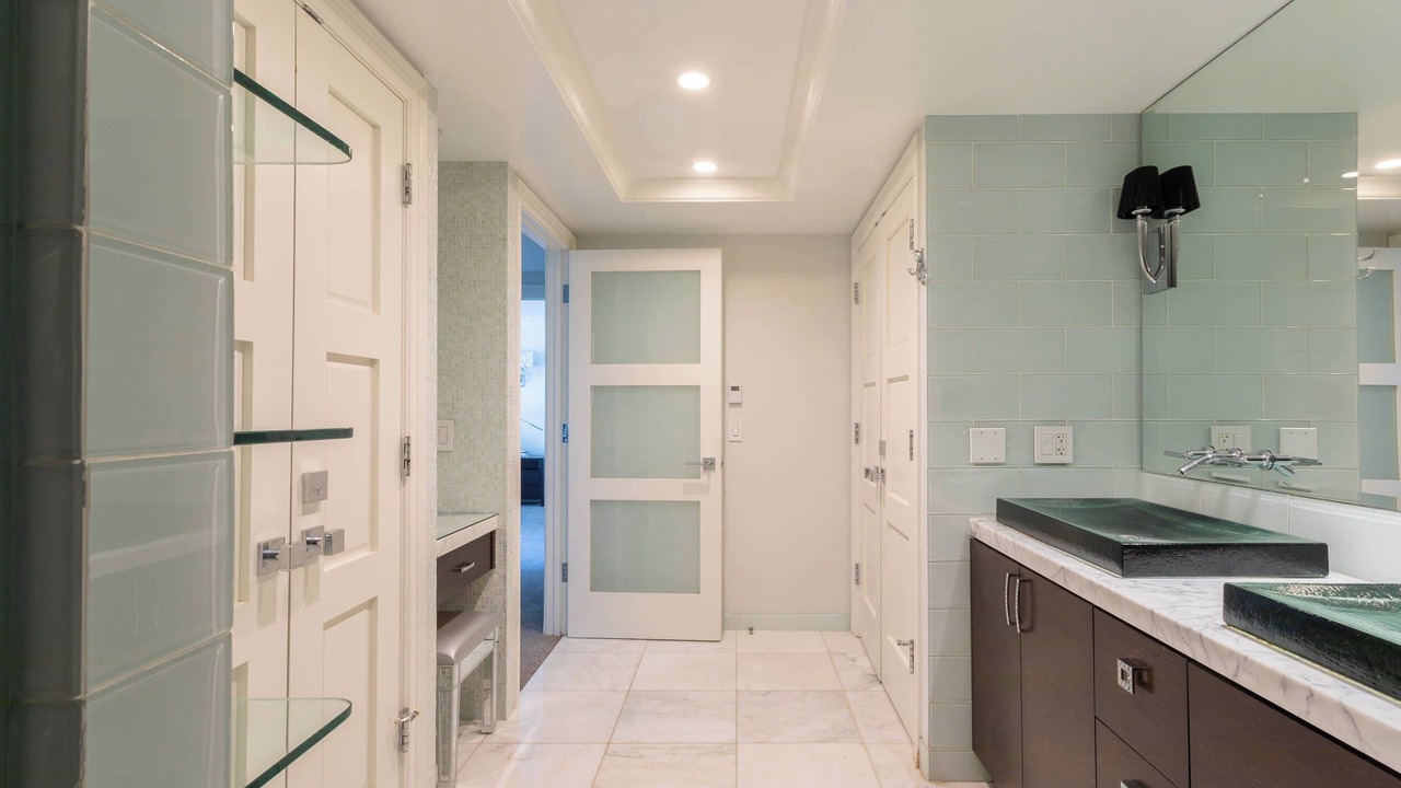 Photo of Bathroom in Rush and Division