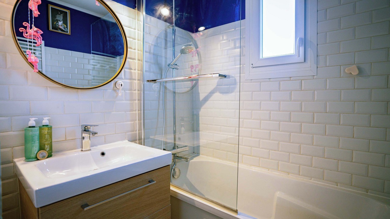 Photo of Bathroom in Neuilly-Plaisance