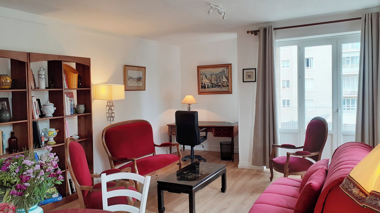 Photo of Livingroom in Caen City Centre