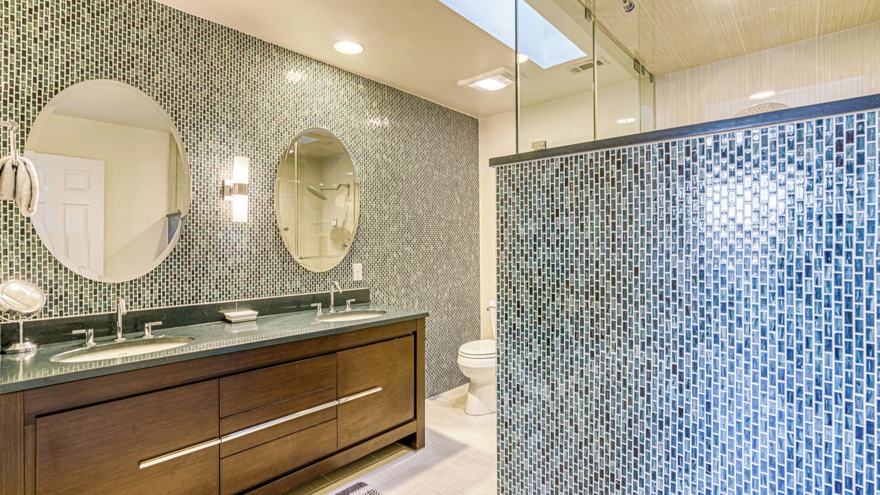 Photo of Bathroom in Granite Shoals