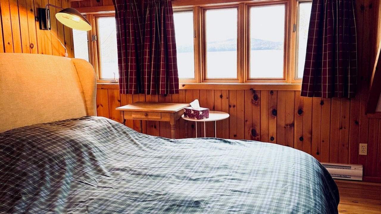 Photo of Bedroom in Potton
