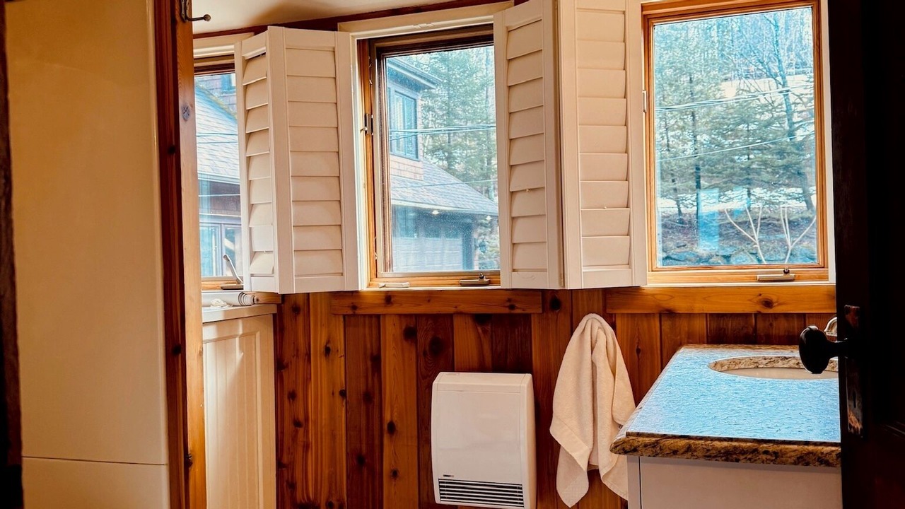 Photo of Bathroom in Potton