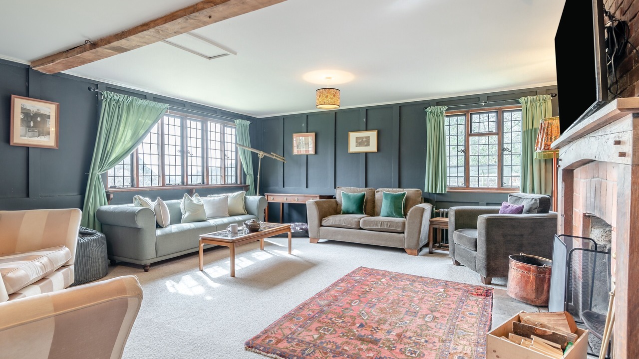 Photo of Livingroom in Reading