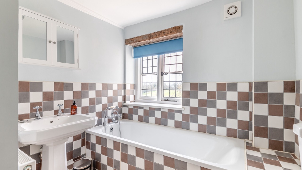 Photo of Bathroom in Reading