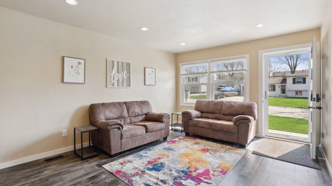 Photo of Livingroom in Norwalk