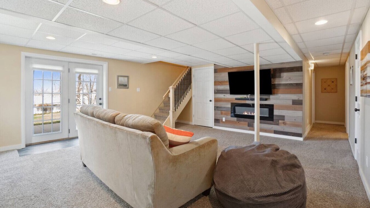 Photo of Livingroom in Norwalk