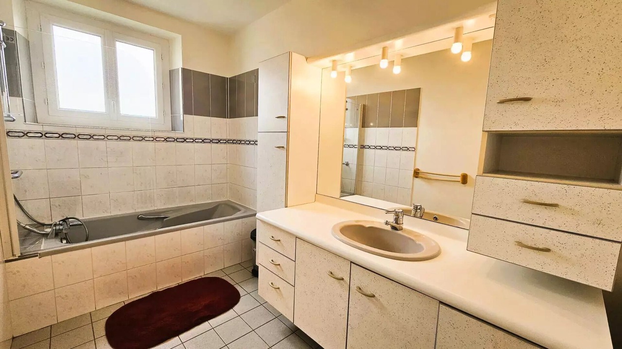 Photo of Bathroom in Aix