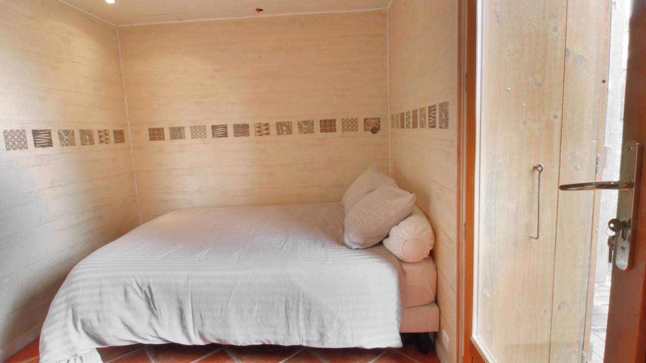Photo of Bedroom in Ontex