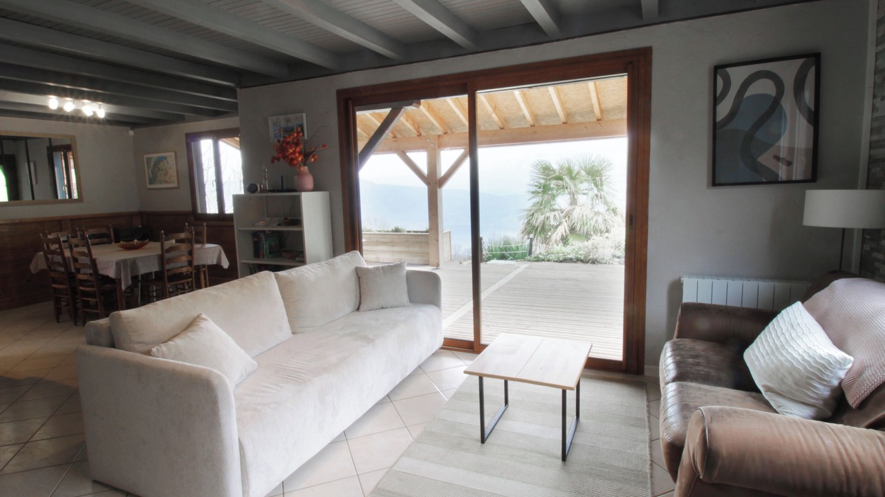 Photo of Livingroom in Ontex