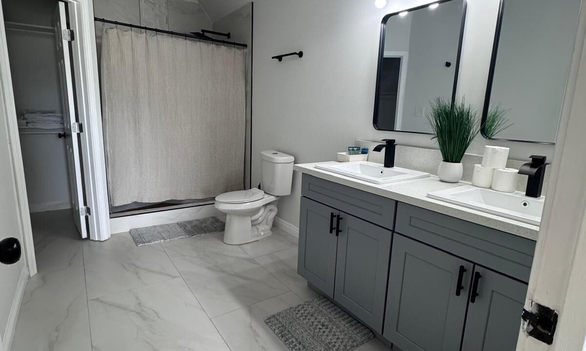 Photo of Bathroom in Olive Branch