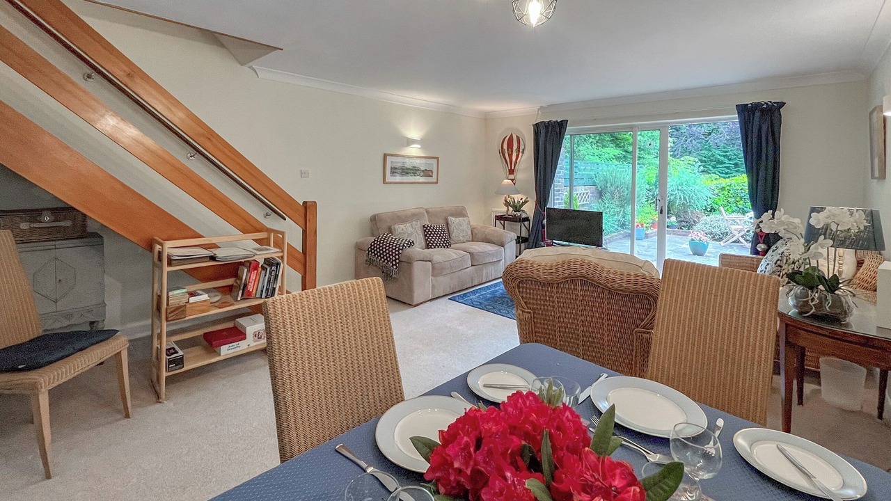 Photo of Others in Dorking