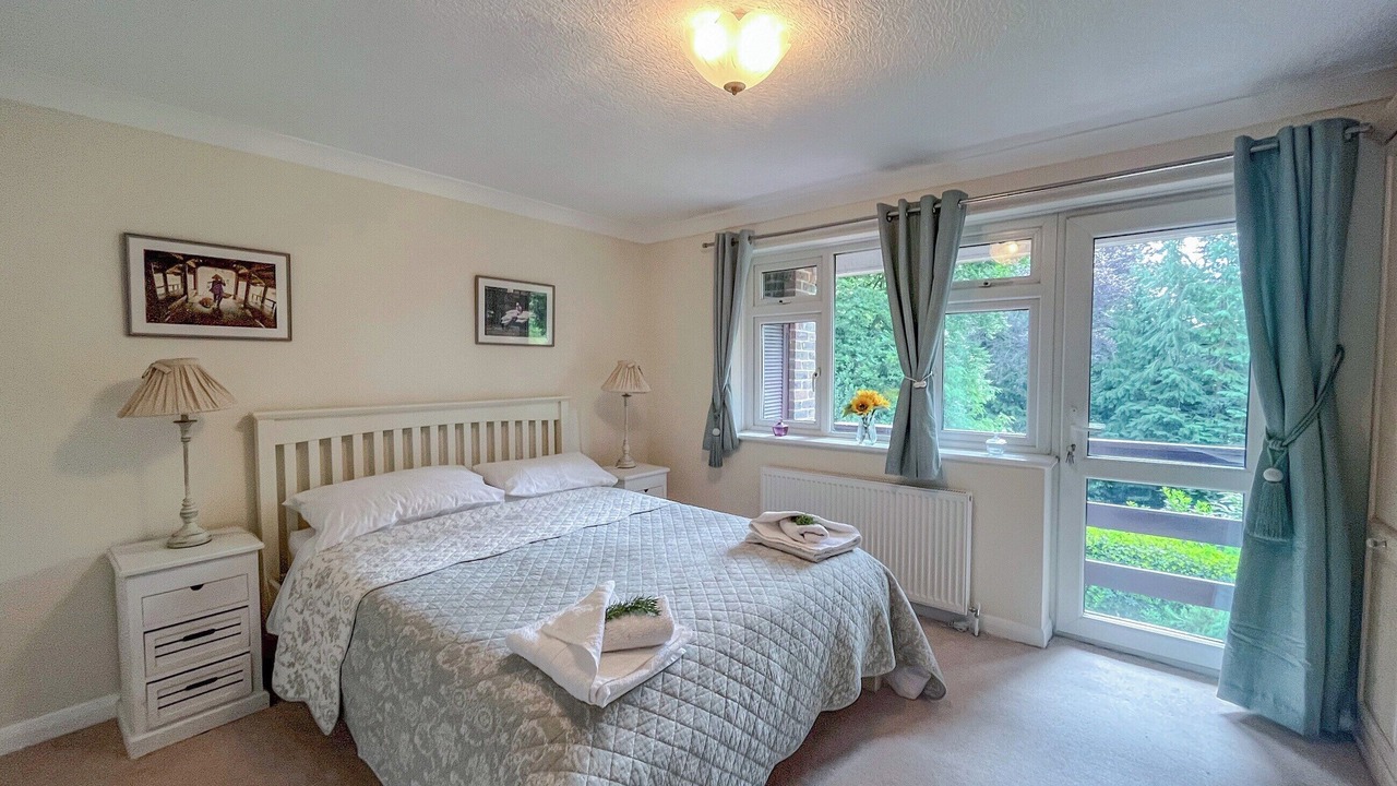 Photo of Others in Dorking