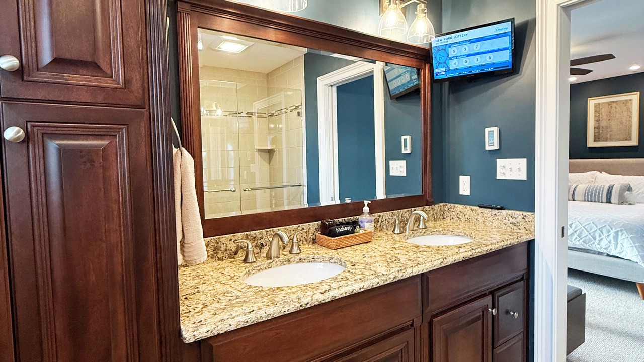 Photo of Bathroom in Saratoga Springs