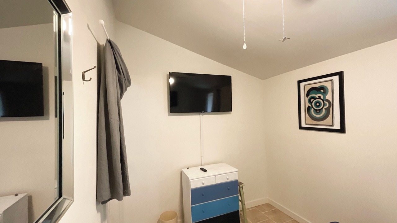 Photo of Others in Idlewild