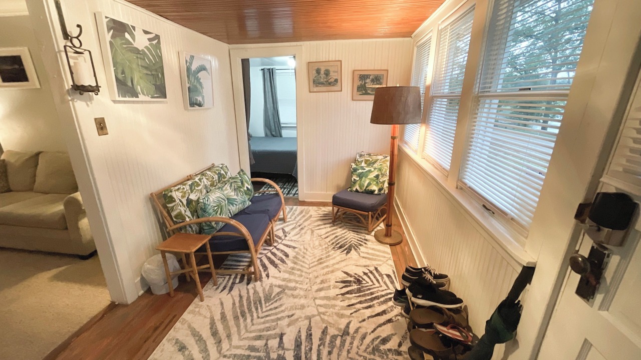 Photo of Others in Idlewild