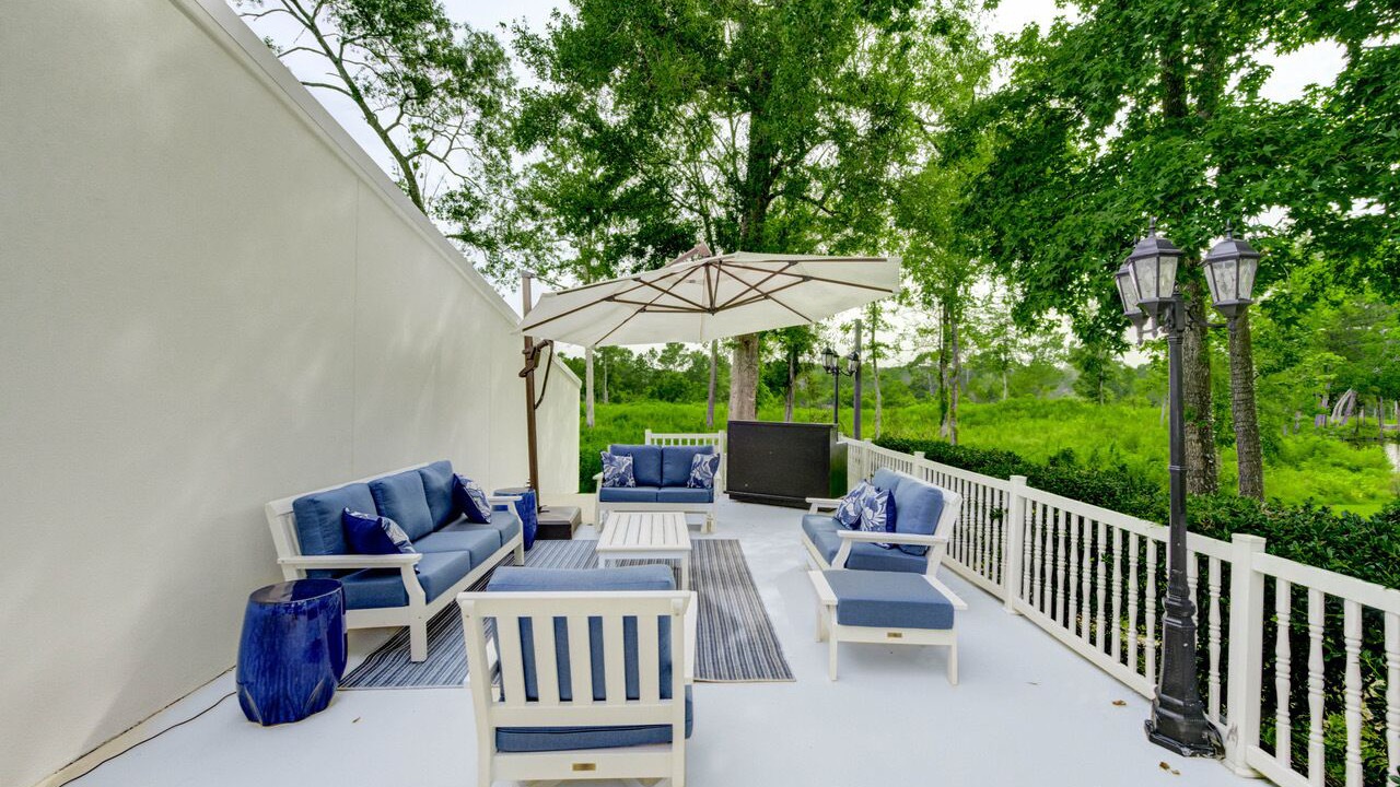 Photo of Patio Balcony in Oakhurst