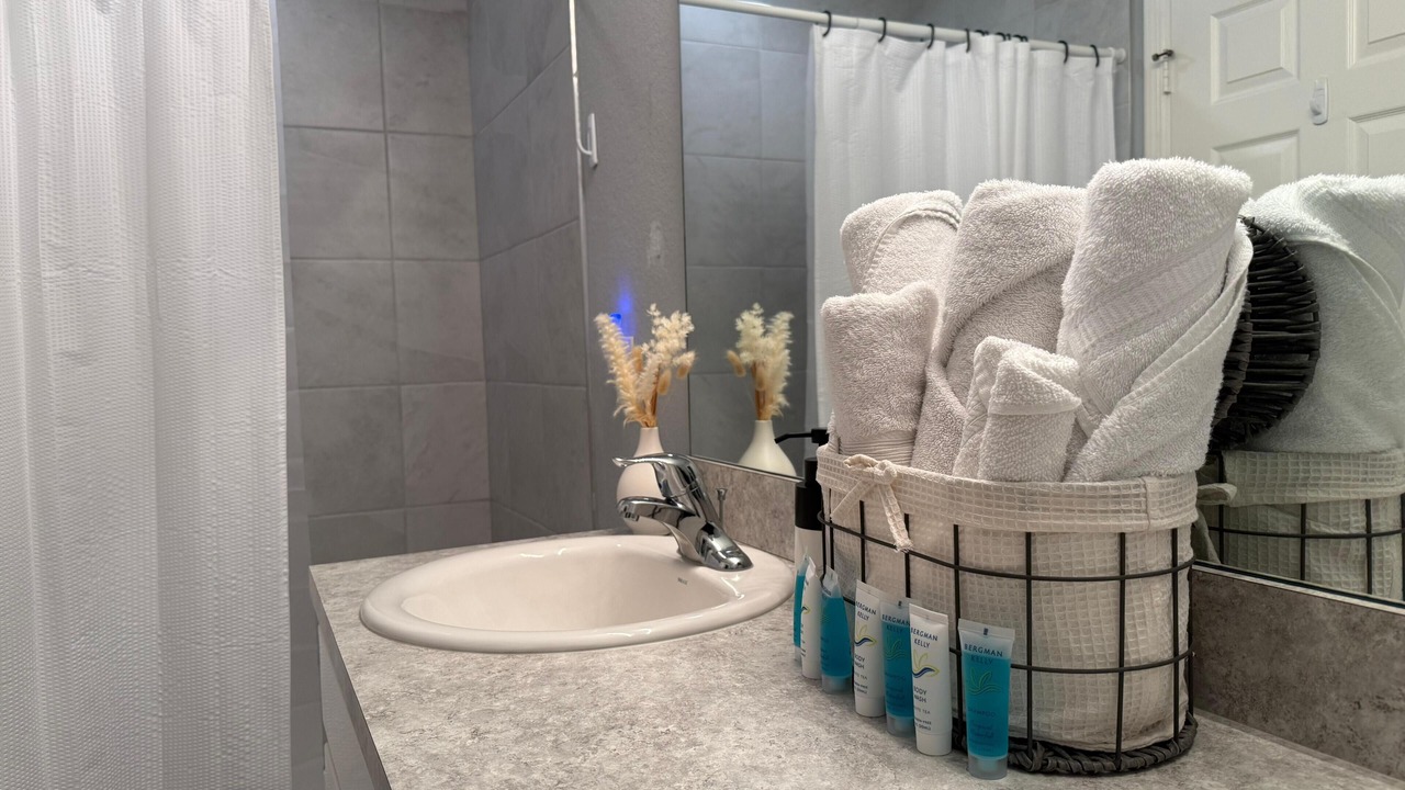 Photo of Bathroom in Jacarandas