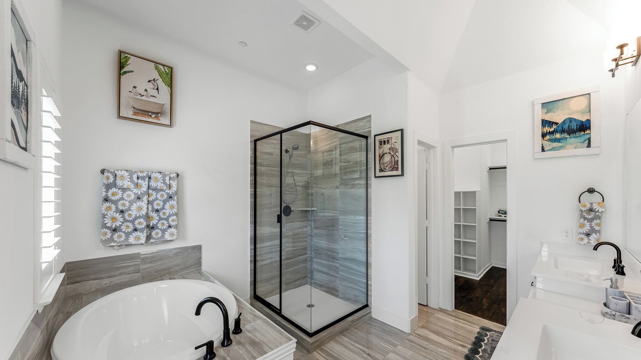 Photo of Bathroom in Lewisville