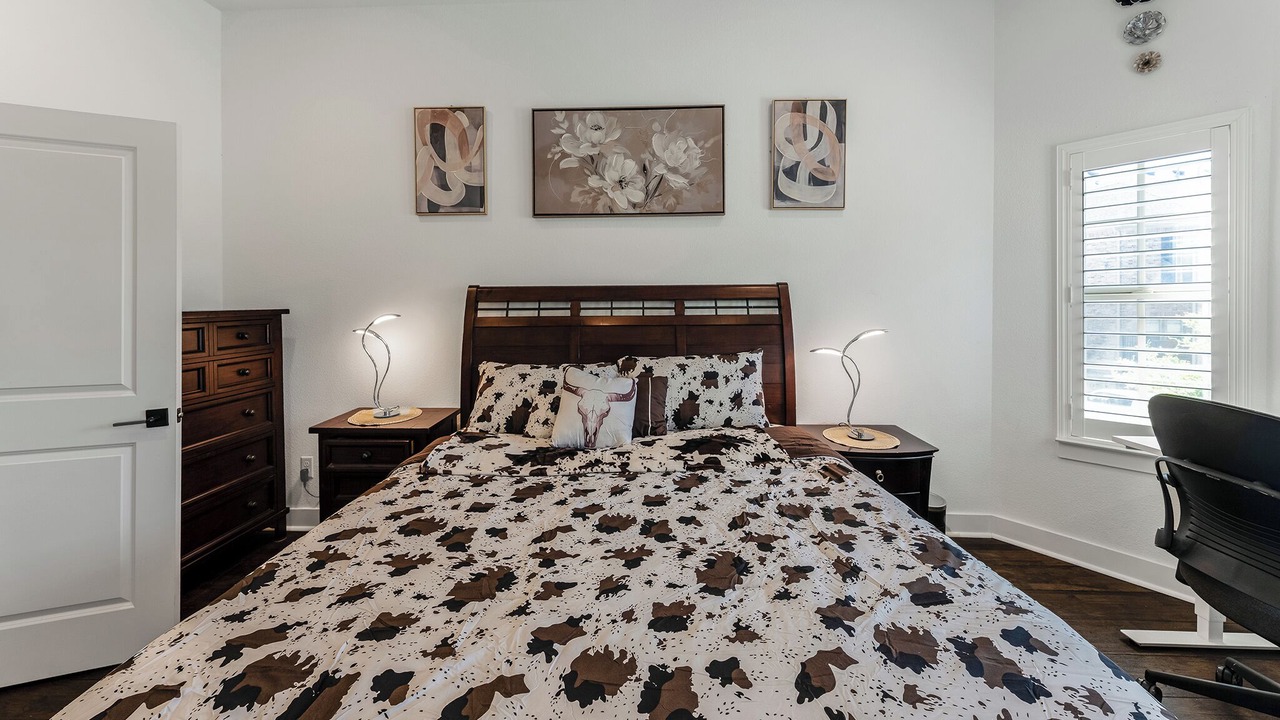 Photo of Bedroom in Lewisville