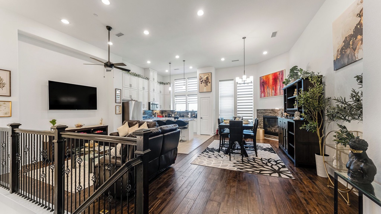 Photo of Livingroom in Lewisville