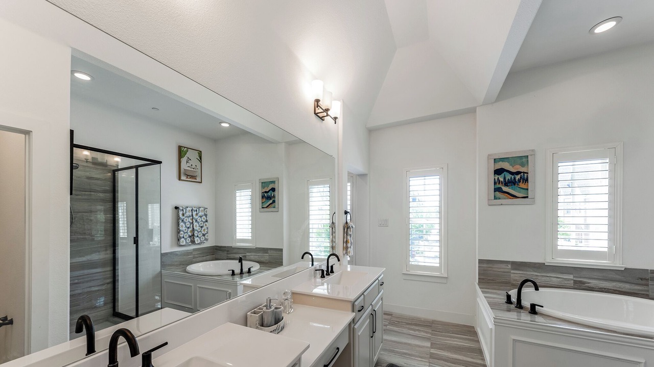Photo of Bathroom in Lewisville