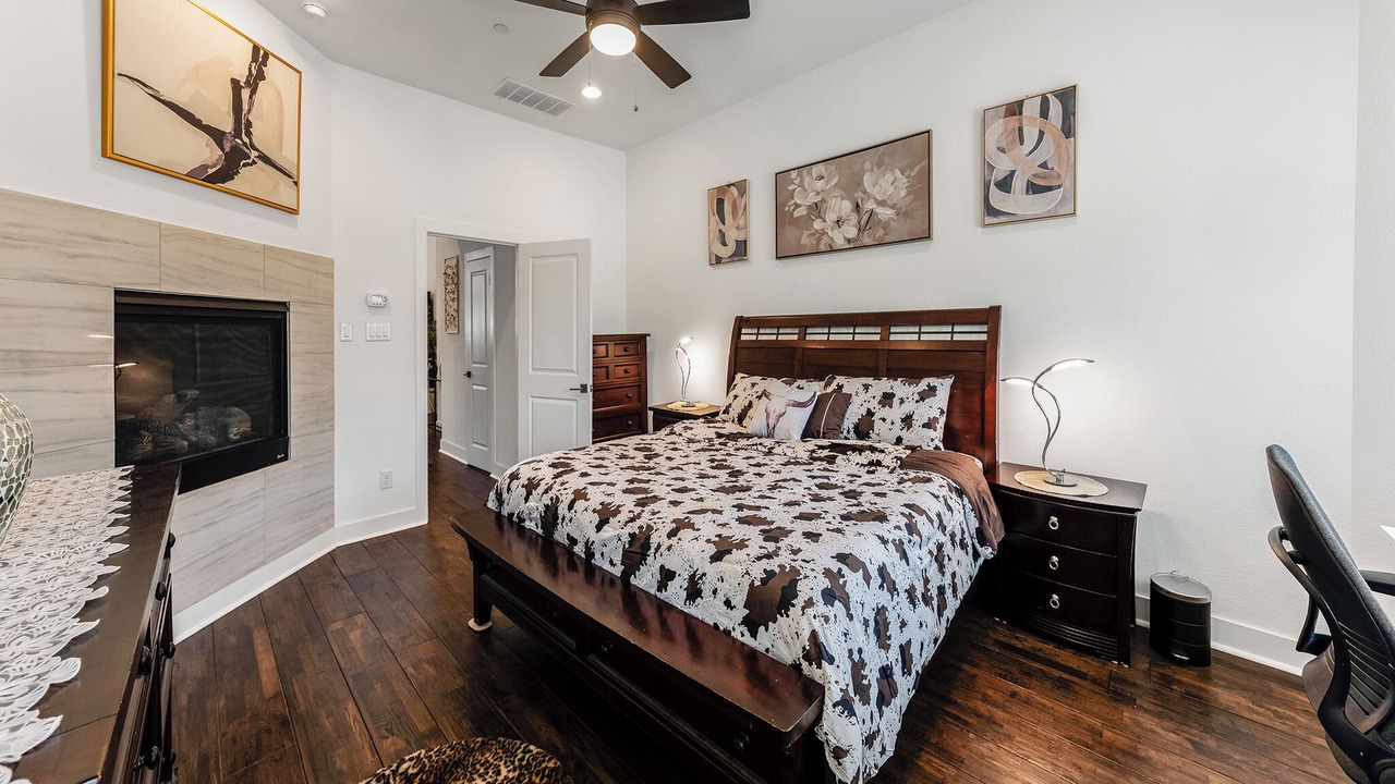 Photo of Bedroom in Lewisville