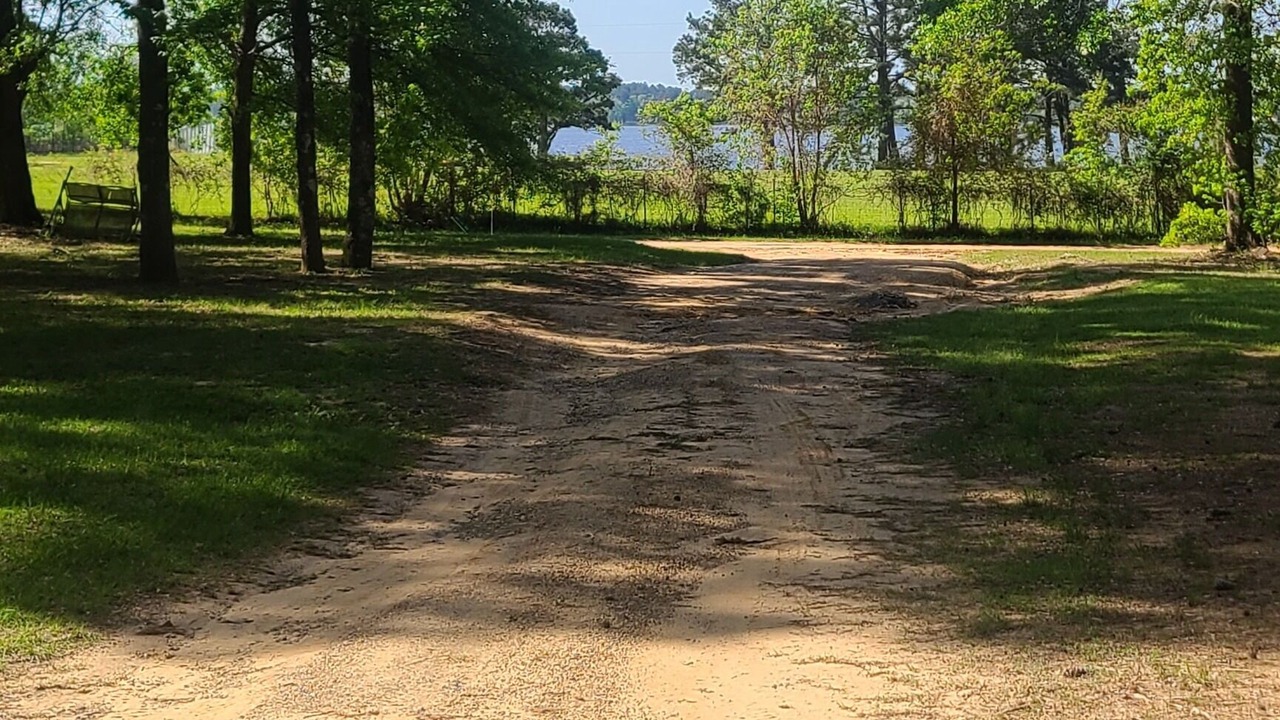 Photo of Others in Coushatta