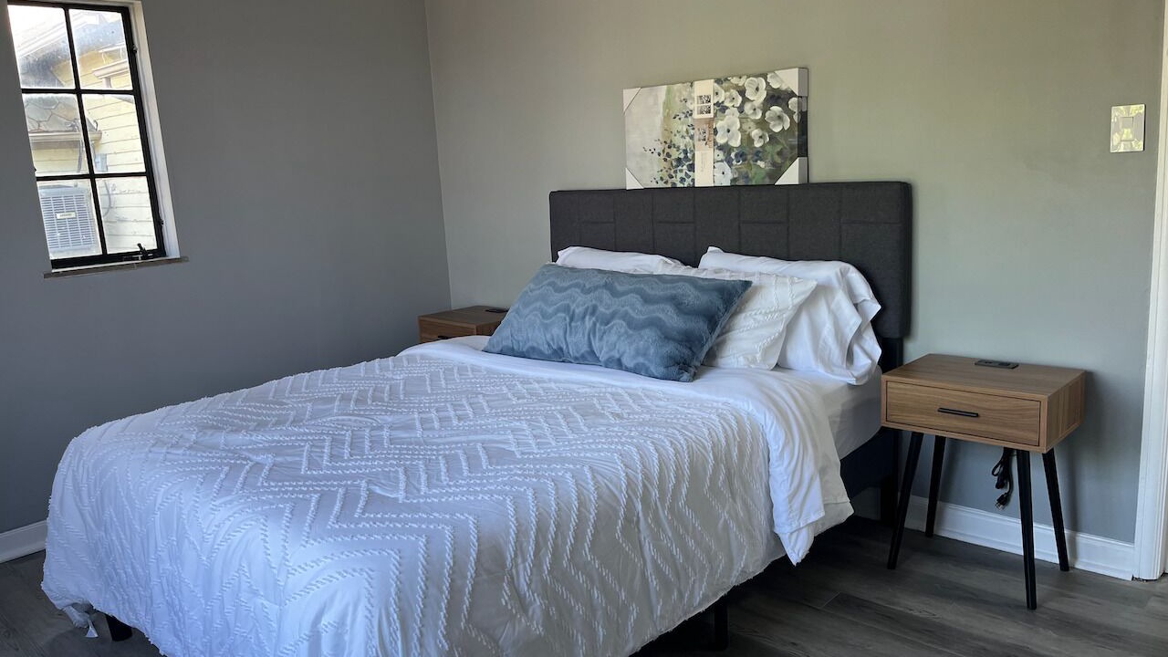 Photo of Bedroom in Mount Vernon