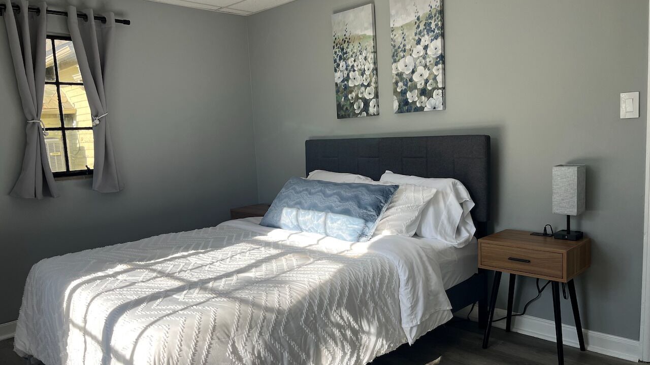 Photo of Bedroom in Mount Vernon