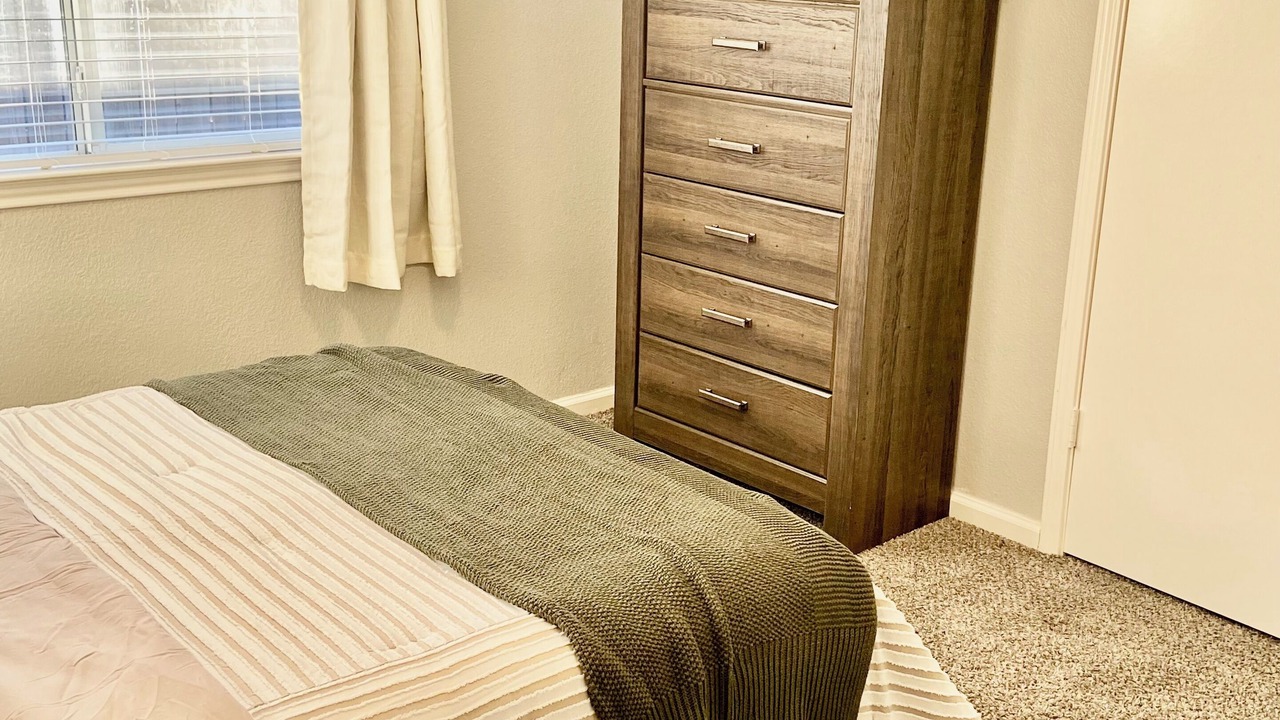 Photo of Bedroom in Chandler Creek