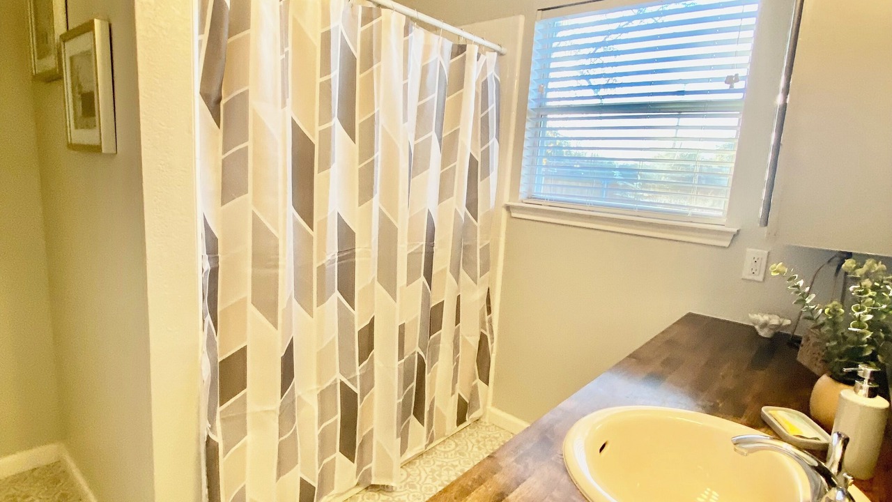 Photo of Bathroom in Chandler Creek