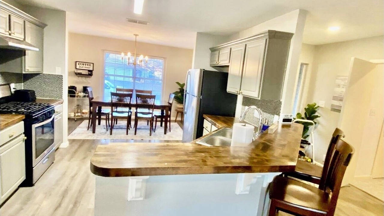 Photo of Kitchen in Chandler Creek