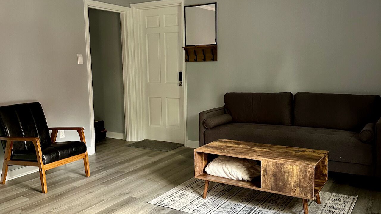 Photo of Livingroom in Mount Vernon