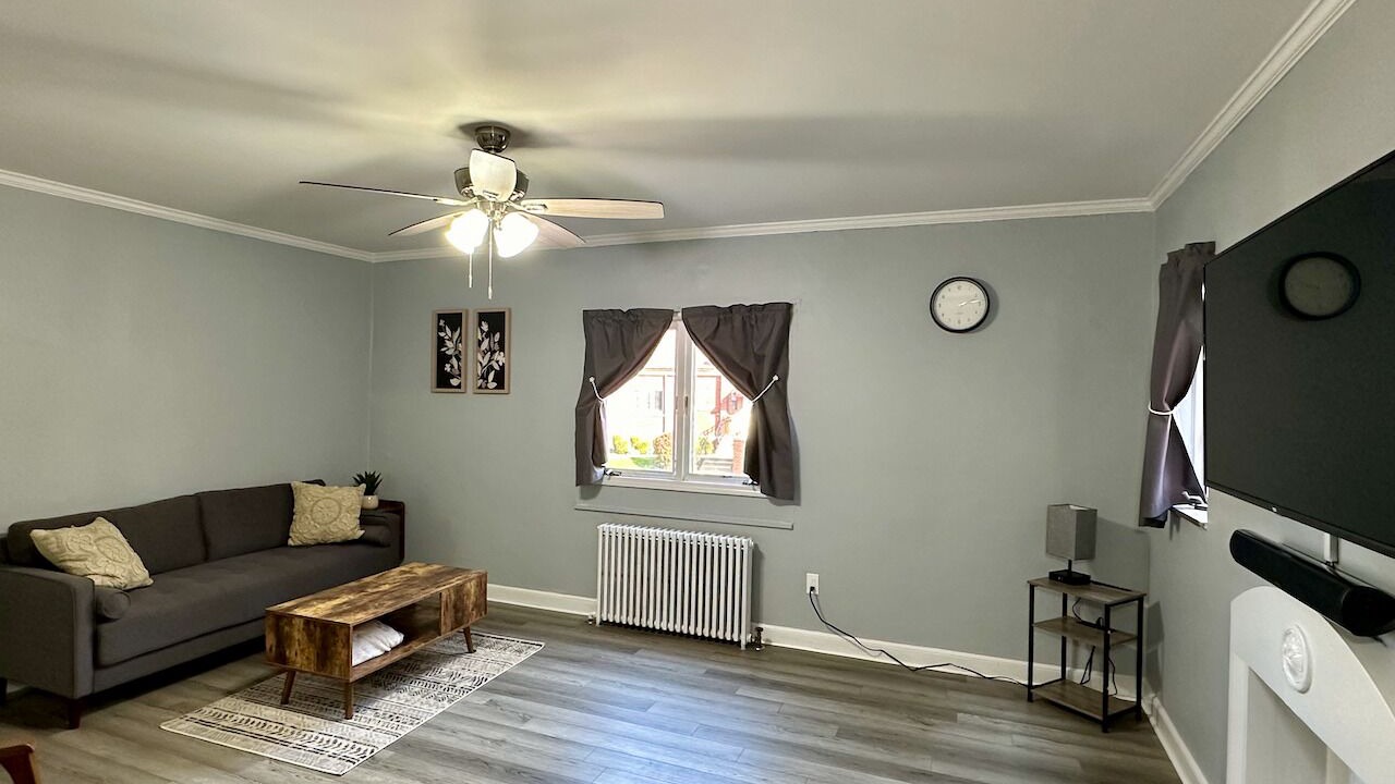 Photo of Livingroom in Mount Vernon