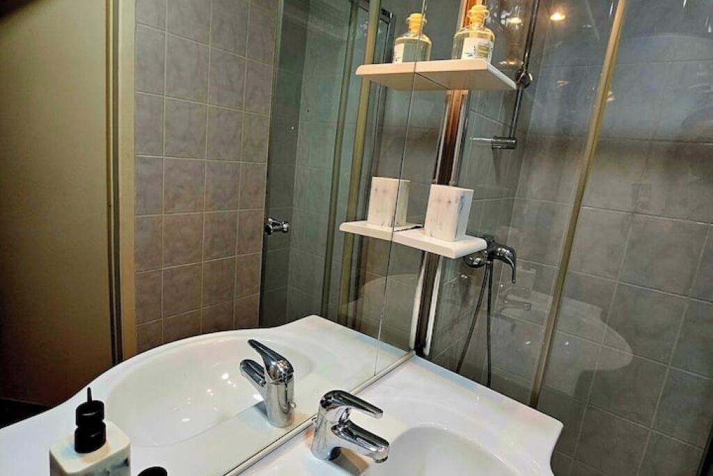 Photo of Bathroom in Agen