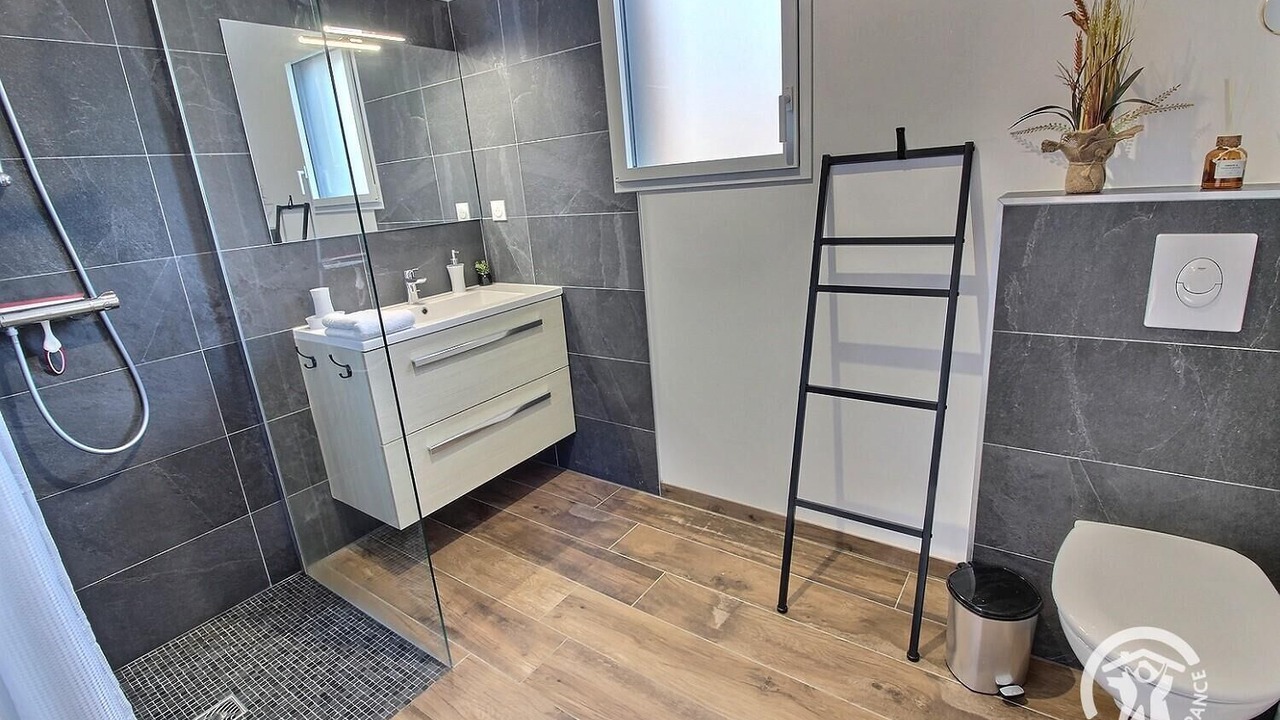 Photo of Bathroom in Erquy