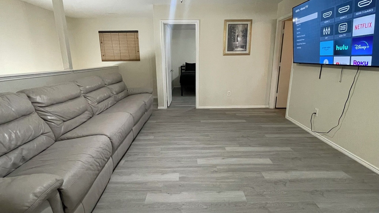 Photo of Livingroom in Wetmore